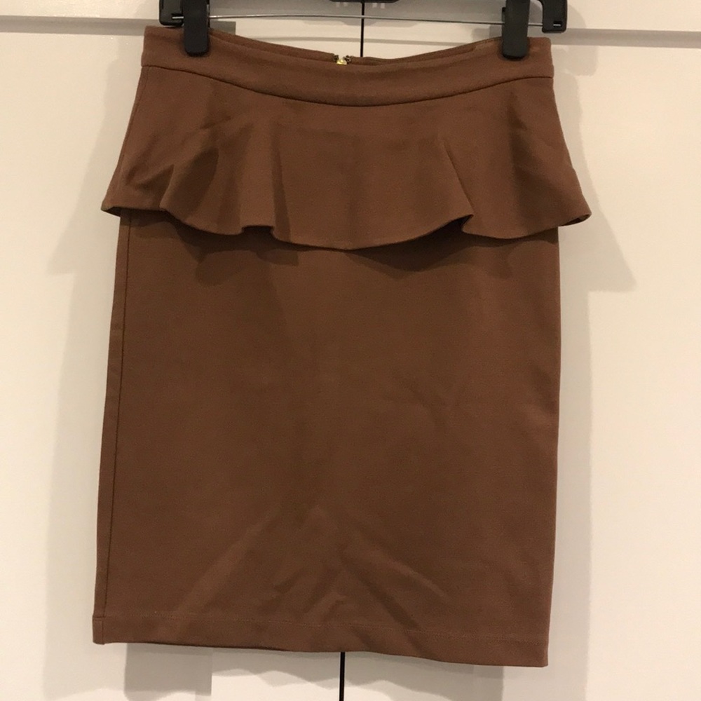 Alice + Olivia Skirt, Size 8, BNWOT